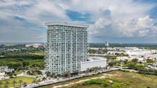 Жилой комплекс, Sunrise, Broward County