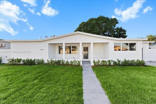 Villa en Miami Gardens, Miami-Dade County