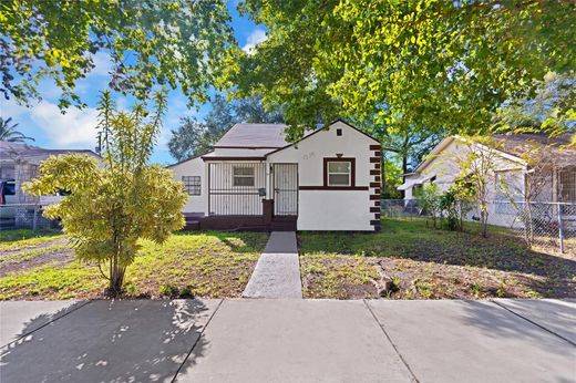 ﻓﻴﻼ ﻓﻲ ميامي، فلوريدا, Miami-Dade County