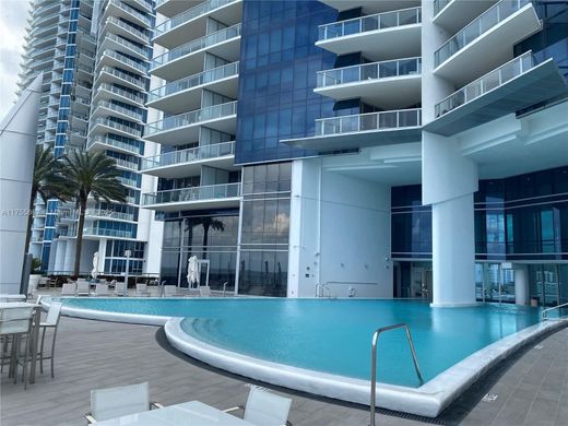 Complesso residenziale a Sunny Isles Beach, Miami-Dade County