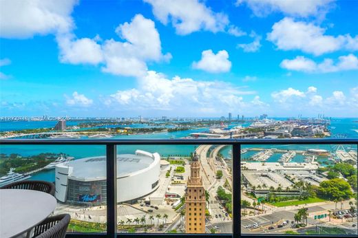 Kamienica w Miami, Miami-Dade County