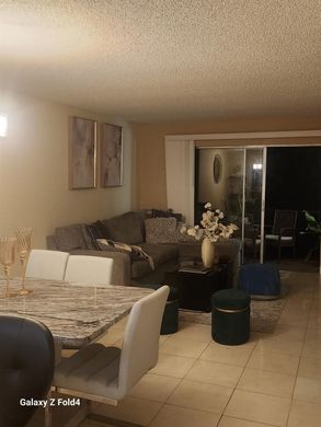 Kamienica w Tamarac, Broward County