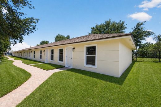 Kamienica w Riviera Beach, Palm Beach County