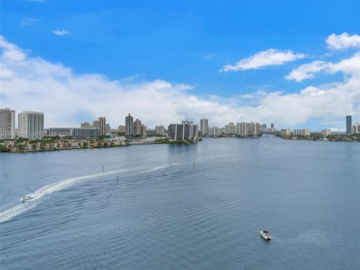 Wohnkomplexe in Sunny Isles Beach, Miami-Dade County