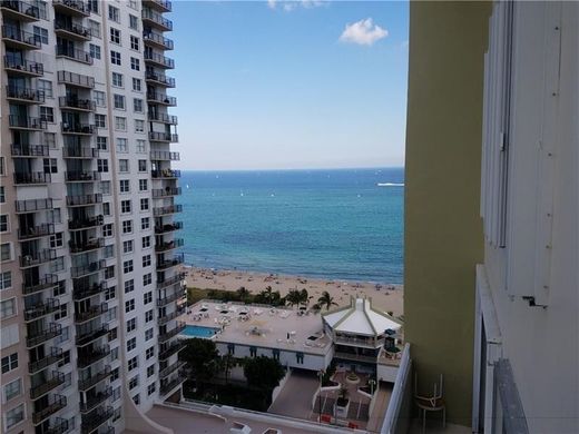 Residential complexes in Pompano Beach, Broward County