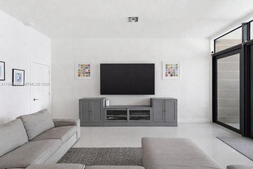 Townhouse in Miami, Miami-Dade