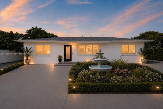 Villa in North Miami, Miami-Dade