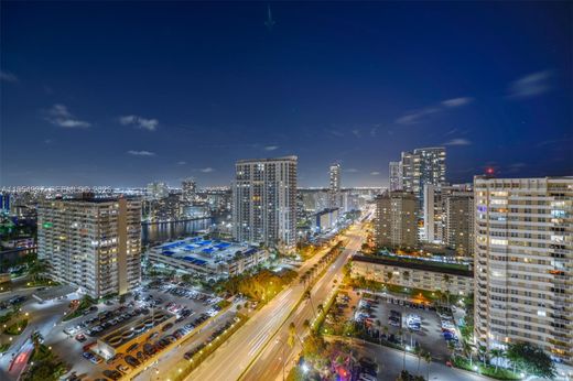 Komplex apartman Hallandale Beach, Broward County