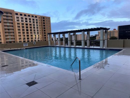 Complexes résidentiels à Miami, Comté de Miami-Dade