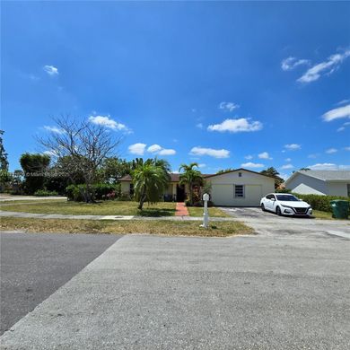 Вилла, Kendall Lakes, Miami-Dade County