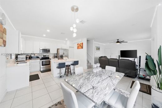 Townhouse in Miami, Miami-Dade