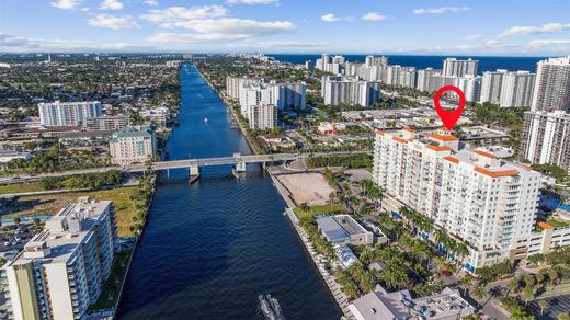 Residential complexes in Fort Lauderdale, Broward County
