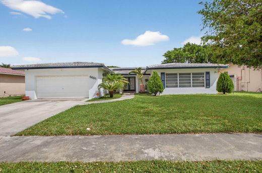 Villa in Margate, Broward County