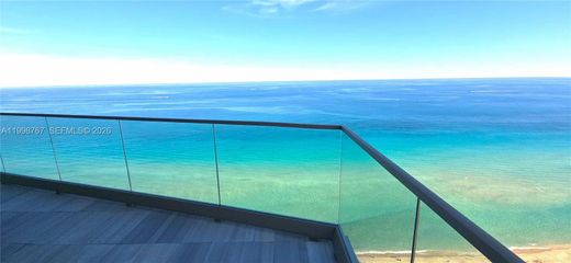 Residential complexes in Sunny Isles Beach, Miami-Dade