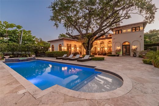 Villa in Pinecrest, Miami-Dade