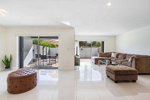 Townhouse in Miami, Miami-Dade