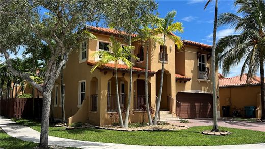 Villa - Miami Terrace Mobile Home, Miami-Dade County