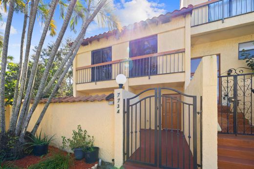 Townhouse in Sunrise, Broward County