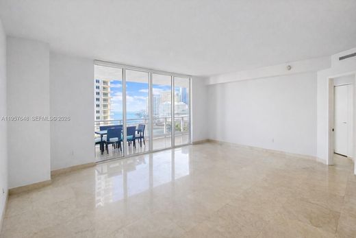Wohnkomplexe in Miami, Miami-Dade County