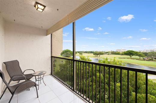 Residential complexes in Davie, Broward County
