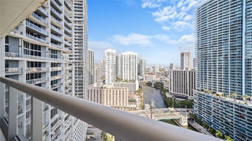Residential complexes in Miami, Miami-Dade