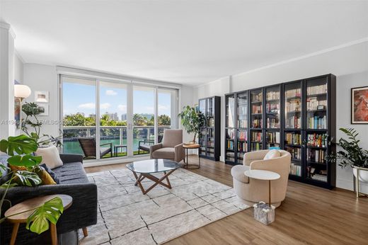 Complexos residenciais - Bay Harbor Islands, Miami-Dade County