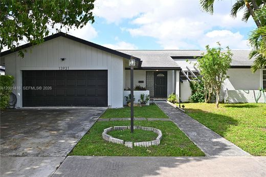 Villa in Miami, Miami-Dade County