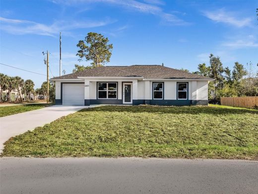 Villa in Lehigh Acres, Lee County