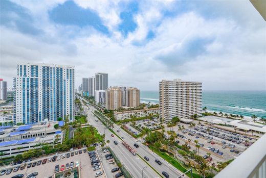 Complesso residenziale a Hallandale Beach, Broward County