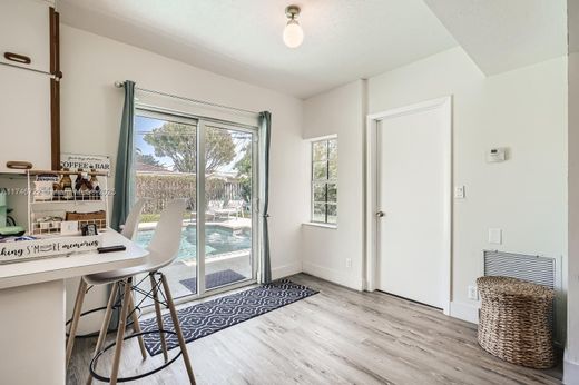 Villa in Lighthouse PT, Broward County