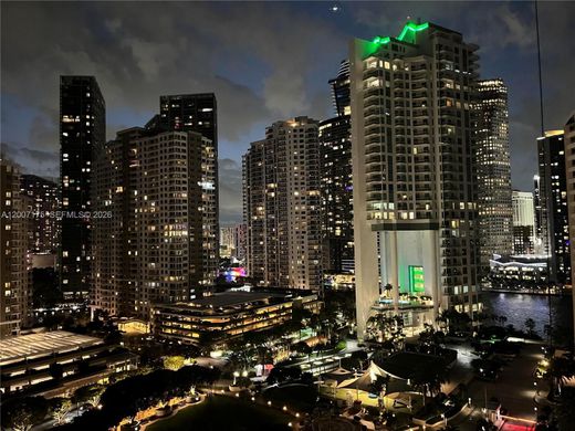 Residential complexes in Miami, Miami-Dade