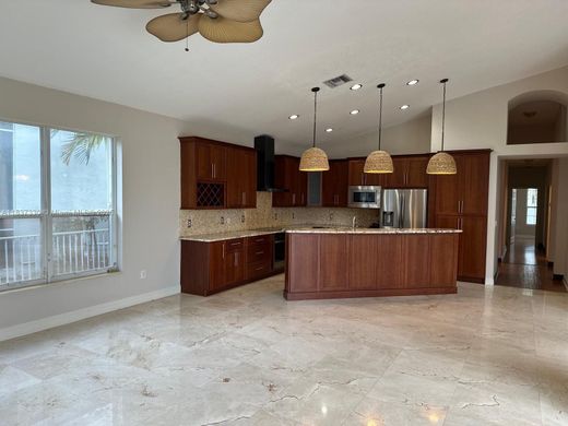 Villa in Miramar, Broward County