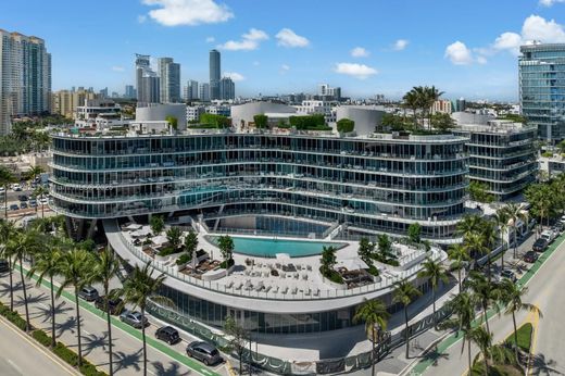 Miami Beach, Miami-Dade Countyのアパートメント・コンプレックス