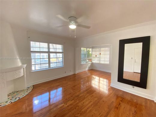 Kamienica w Miami Beach, Miami-Dade County