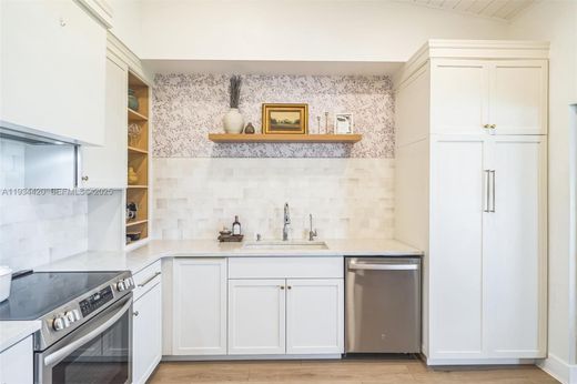 Residential complexes in Fort Pierce, Saint Lucie County