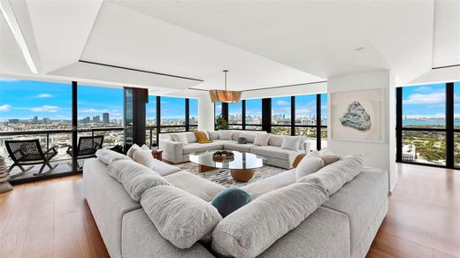 Complexes résidentiels à Miami Beach, Comté de Miami-Dade