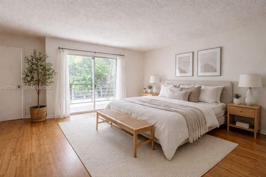 Townhouse in Sunrise, Broward County