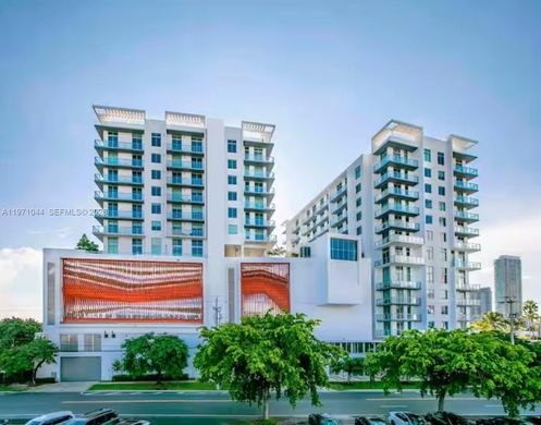 Complexes résidentiels à Miami, Comté de Miami-Dade