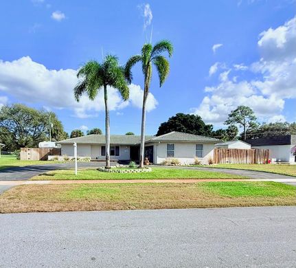 Villa Lake Worth, Palm Beach County