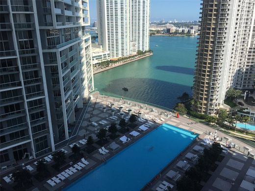 Komplex apartman Miami, Miami-Dade County