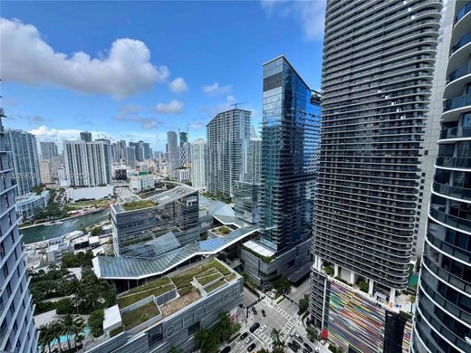 Residential complexes in Miami, Miami-Dade