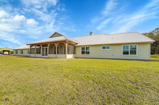 Villa Okeechobee, Okeechobee County