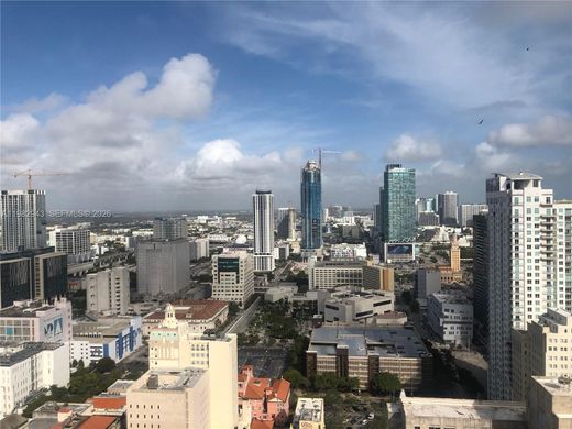 Residential complexes in Miami, Miami-Dade