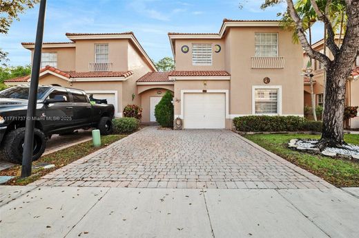 Таунхаус, Pembroke Pines, Broward County