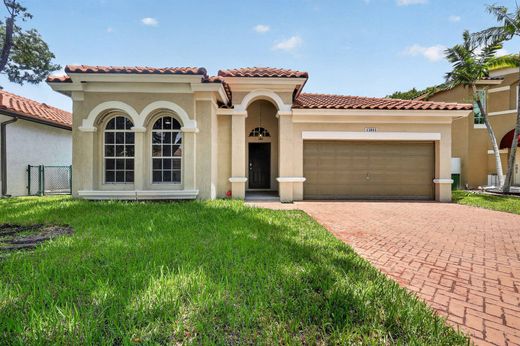 Villa - Miramar, Broward County