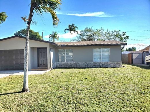 Villa in Oakland Park, Broward County
