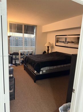 Жилой комплекс, Майами, Miami-Dade County