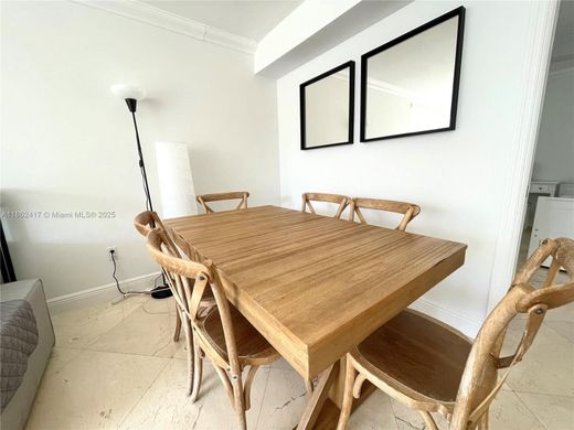 Complesso residenziale a Key Biscayne, Miami-Dade County