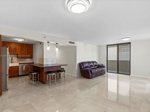 Komplex apartman Miami Beach, Miami-Dade County