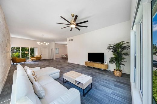 Edificio en Bay Harbor Islands, Miami-Dade County